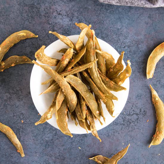Spicy Homemade Snap Pea Crisps - Recipe photo by ChiliPepperMadness