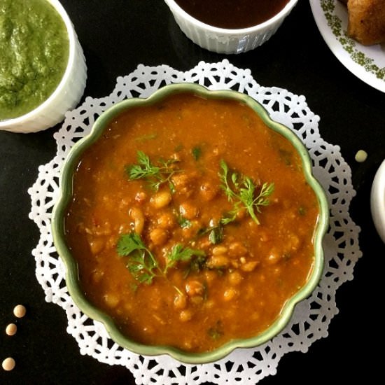Ragda Patties - Recipe photo by CurryandVanilla