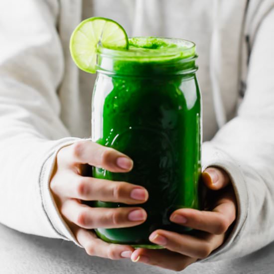 Arugula And Kale Green Juice - Recipe photo by sproutingzeneats