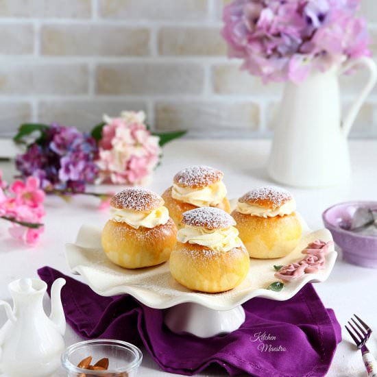 Semlor - Recipe photo by Kitchen Maestro