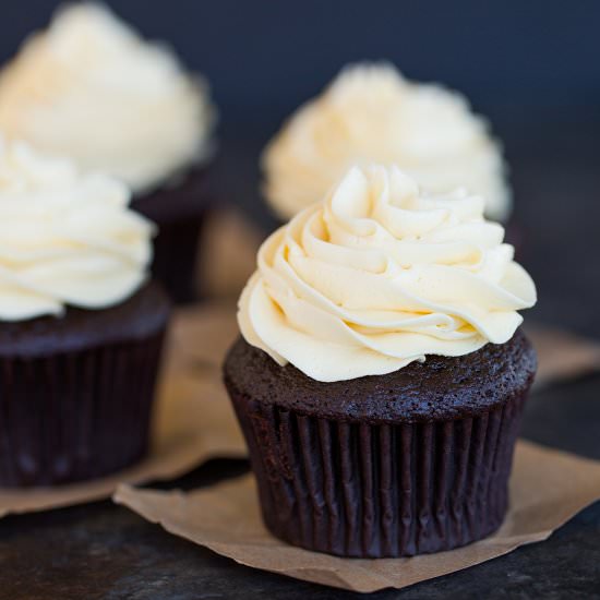 Chocolate Cupcakes Vanilla Frosting - Recipe photo by browneyedbaker