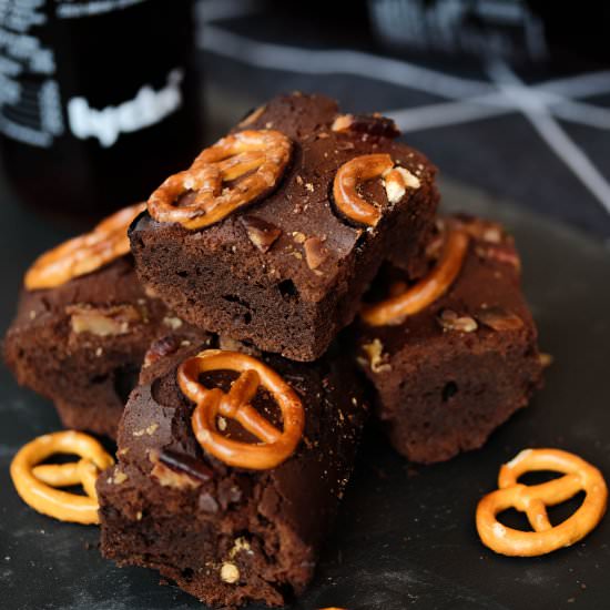 Cold Brew Coffee & Brezel Brownies - Recipe photo by Truefoodsblog