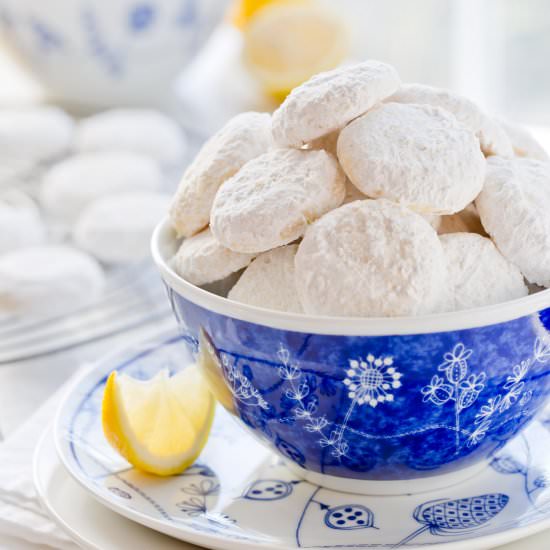 Lemon Coolers - Recipe photo by Savingroomfordessert