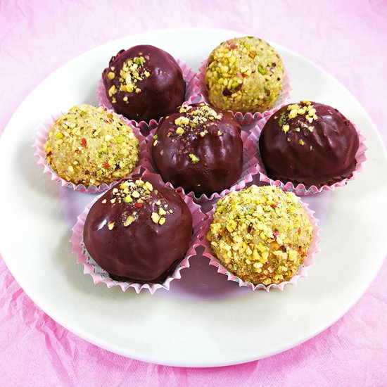 Vegan Matcha Pistachio Truffles - Recipe photo by myhealthydessert