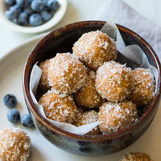 One Bowl Paleo Protein Balls - Recipe photo by Nourish Everyday