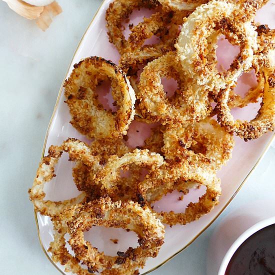 Extra Crispy Baked Onion Rings - Recipe photo by its_a_vegworld_afterall