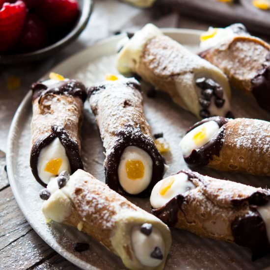Mini Cannoli - Recipe photo by Inside the rustic kitchen