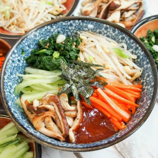 Vegetarian bibimbap - Recipe photo by carolinescooking
