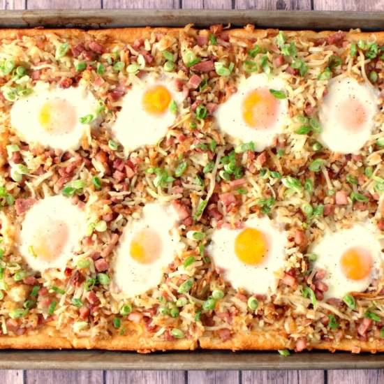 Sunny Side Up Hash Brown Pizza - Recipe photo by Kudos Kitchen by Renee