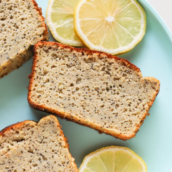 Healthy Lemon Poppyseed Cake - Recipe photo by dessertswithbenefits