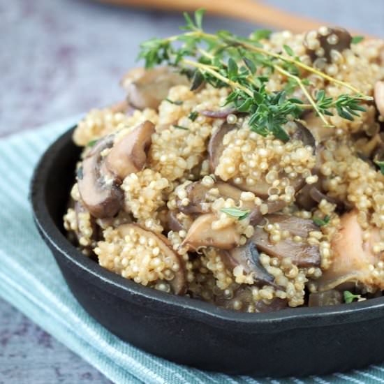 One pot Winter Quinoa - Recipe photo by FlyingFoodie