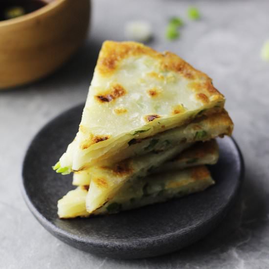 Chinese Scallion Pancakes - Recipe photo by Couple Eats Food