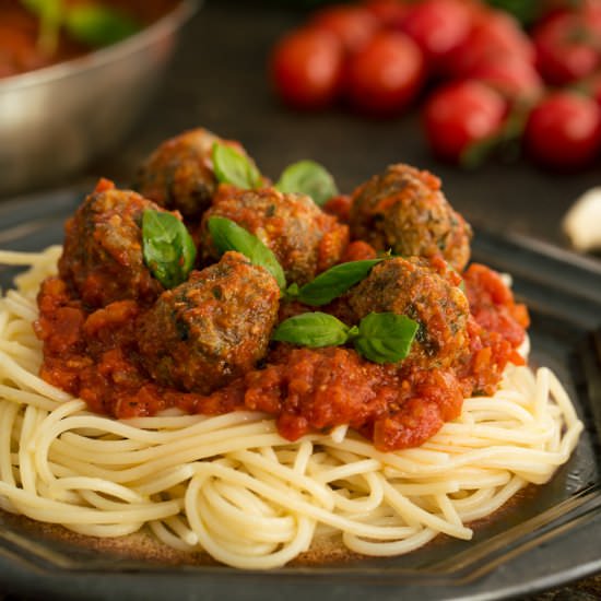 Spaghetti with Baked Meatballs - Recipe photo by Home Cooking Adventure