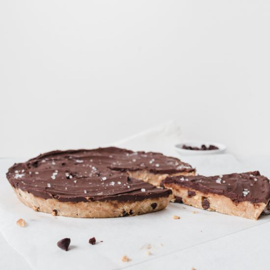 Raw Vegan Cookie Dough Cake - Recipe photo by Vanillacrunnch