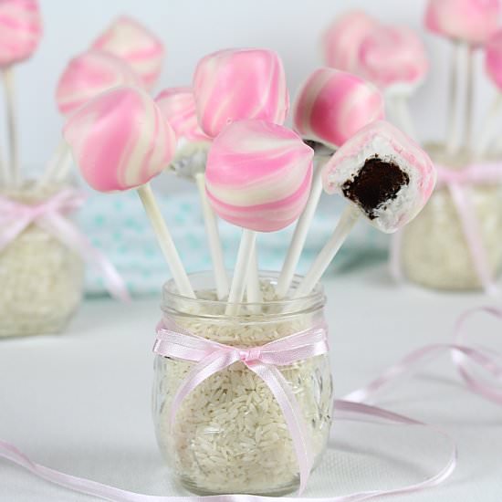 BROWNIE STUFFED SWIRLED MARSHMALLOW - Recipe photo by In Good Flavor