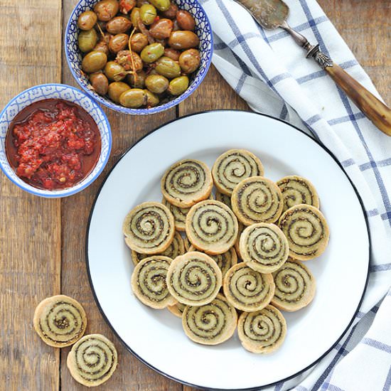 Za'atar, Feta and Olive oil spiral - Recipe photo by The_Cookie_Fairy