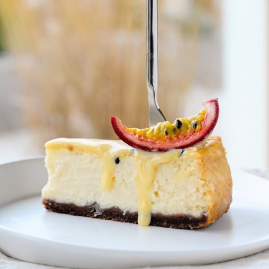 Creamy passion fruit cheesecake - Recipe photo by bazyliaczywanilia