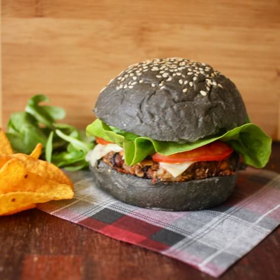 Vegan haggis burgers - Recipe photo by JohannaGGG