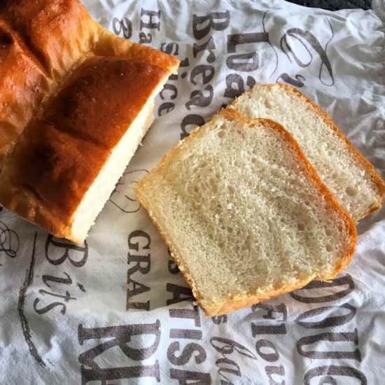 Hokkaido milk bread - Recipe photo by Cuisine Fiend