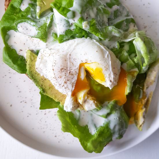 How to poach an egg - Recipe photo by vertruffelijk