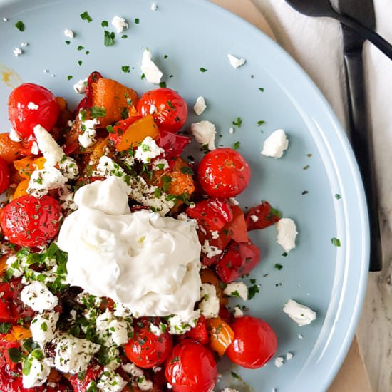 Warm salad with grilled bell peppers - Recipe photo by vertruffelijk