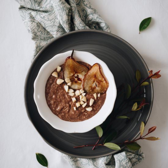 Cocoa Porridge with Fried Pears - Recipe photo by suvellecuisine