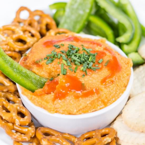 Healthy Buffalo Hummus - Recipe photo by veggiebalance