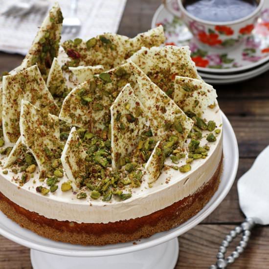 White Chocolate Cake - Recipe photo by lilcookieblog