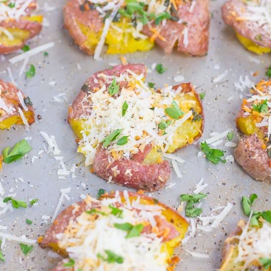 Garlic Parmesan Smashed Potatoes - Recipe photo by pumpkinnspice