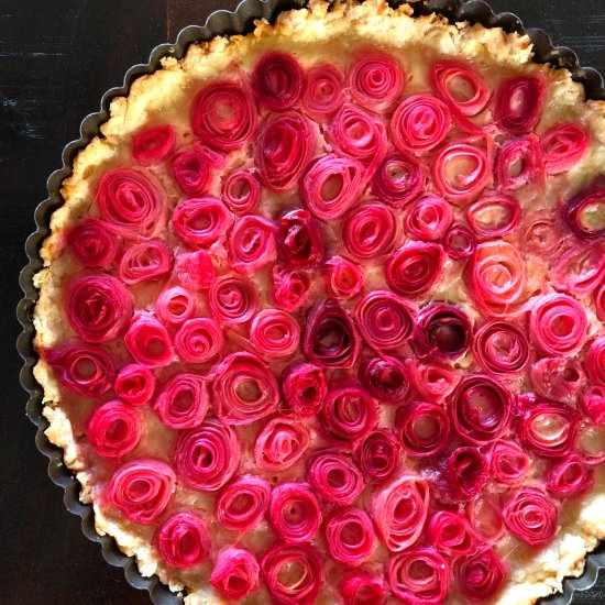 Rhubarb Rose Tart - Recipe photo by jollytomato