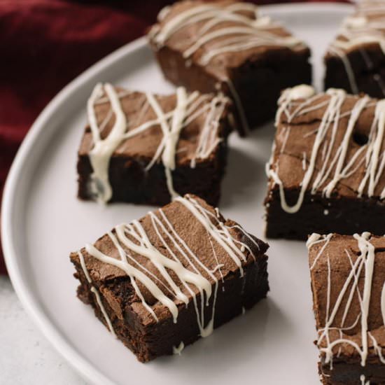 Fudgy Red Wine Brownies - Recipe photo by thewinebuyingguide