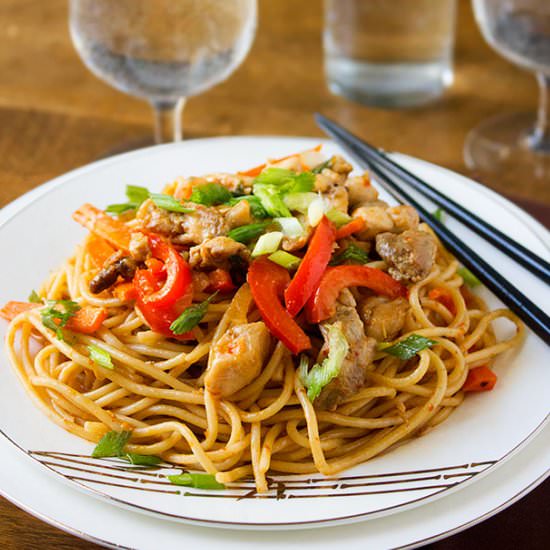 Chicken Schezwan Noodles - Recipe photo by MunatyCooking