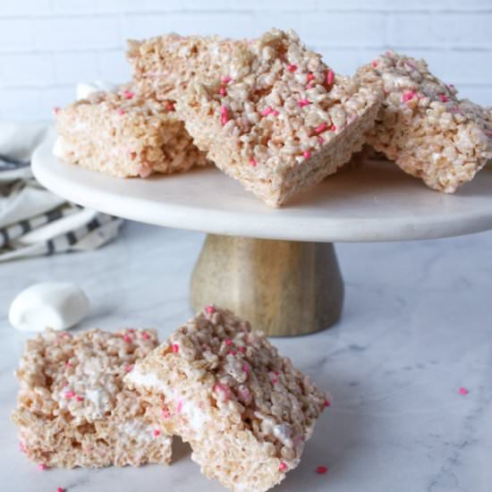 Classic Rice Krispie Treats - Recipe photo by thedelightfulbite
