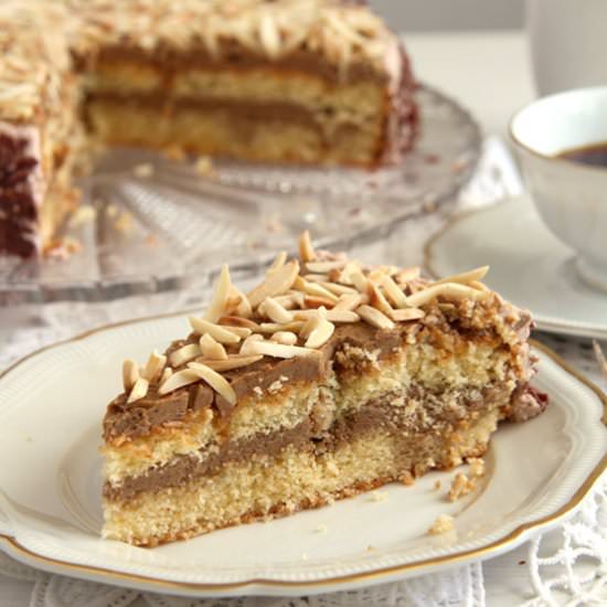 Almond Cake with Coffee Butercream - Recipe photo by adinutza