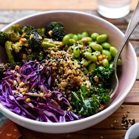 Vegan Grain Bowl - Recipe photo by thenewbaguette