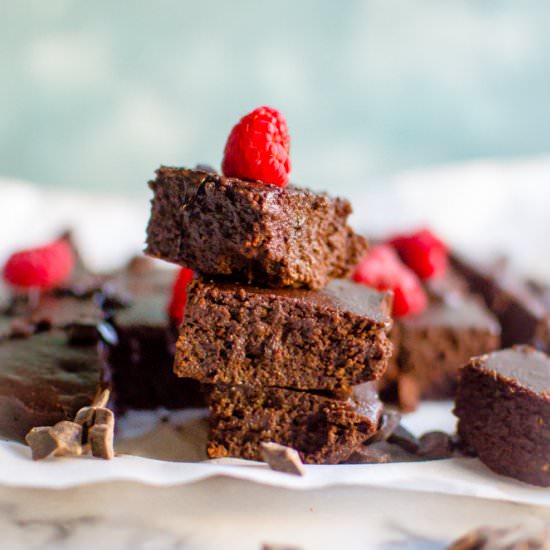 Fudgy {veggie-loaded} Brownies - Recipe photo by Thenaturalnurturer