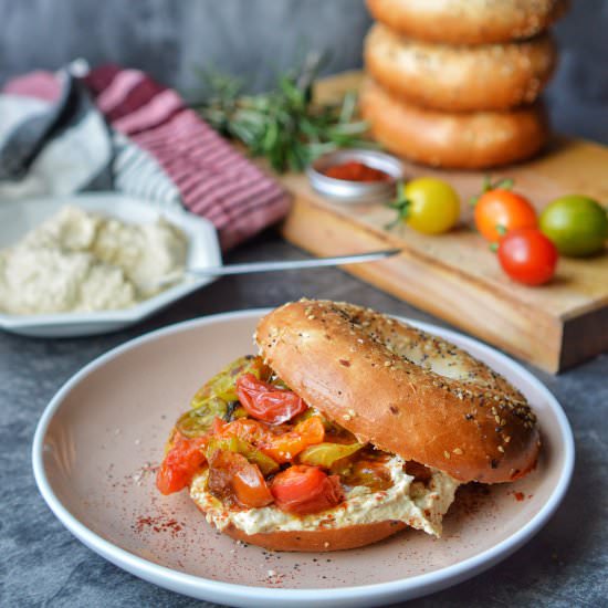 Breakfast bagel - Recipe photo by TopFoodFacts