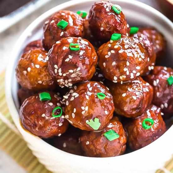 Asian Glazed Meatballs - Recipe photo by LifemadeSweeter