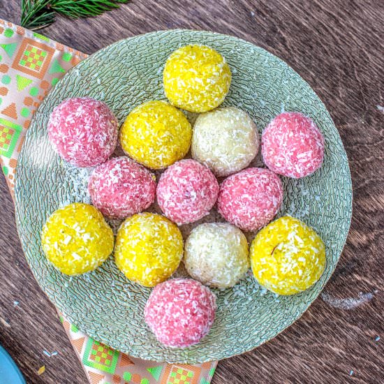 Instant Coconut Ladoo - Recipe photo by Anu@MyGingerGarlicKitchen