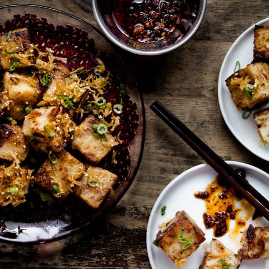 Chinese Turnip Cake (Lo Bak Go) - Recipe photo by pupswithchopsticks