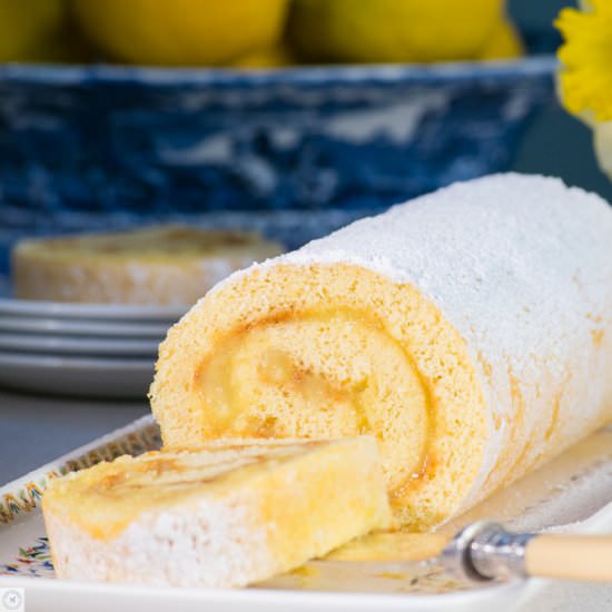 Lemon Roll - Recipe photo by Mead Meadow