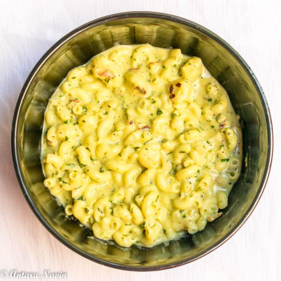 Macaroni in Spinach Alfredo Sauce - Recipe photo by dimpieekitchen