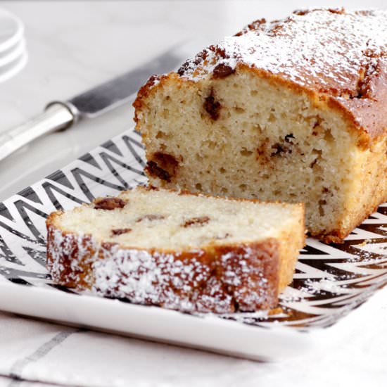 Chocolate Chip Tahini Cake - Recipe photo by lilcookieblog