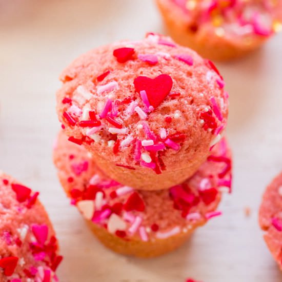 Pink Mini Muffins - Recipe photo by Averie