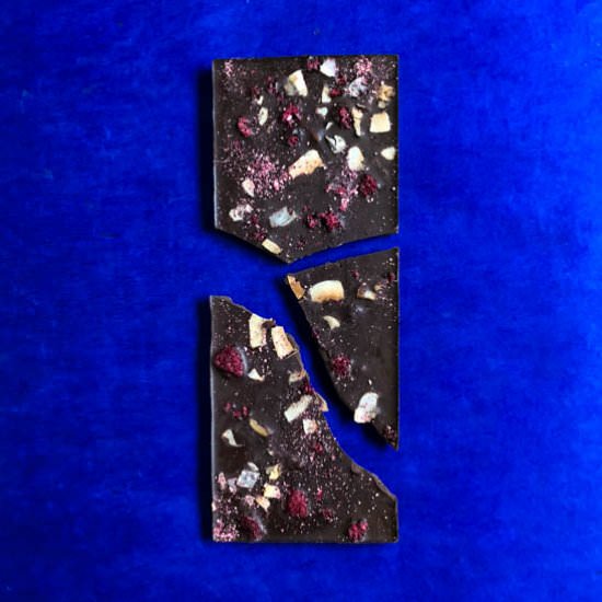 Coconut Sugar Sweetened Chocolate - Recipe photo by zingijounal