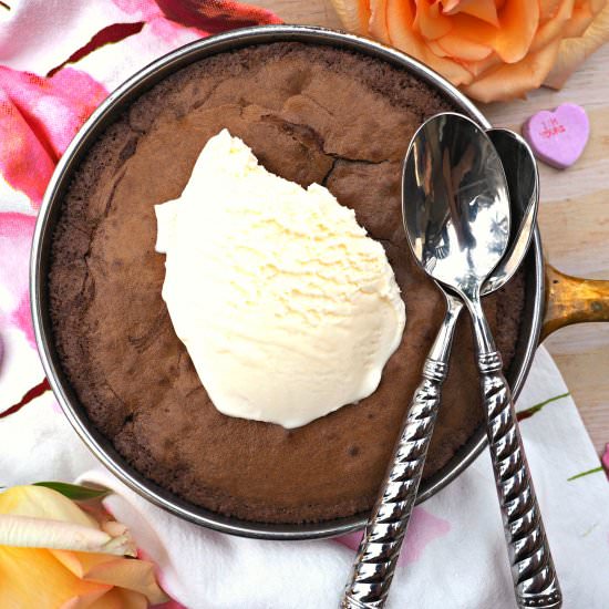 Easy Skillet Brownie - Recipe photo by Everyday Gourmet with Blakely