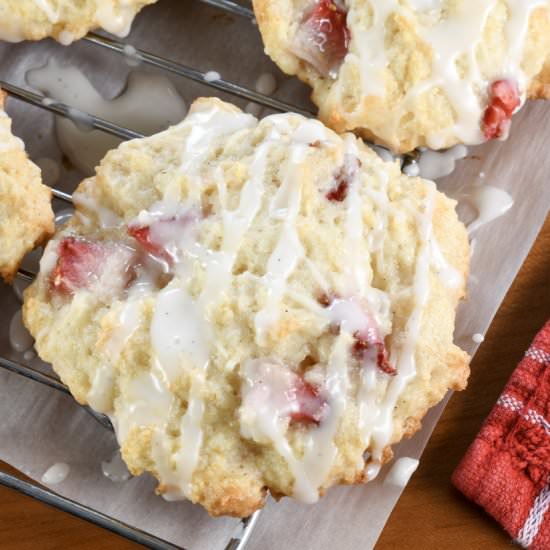 Strawberry Shortcake Cookies - Recipe photo by For the Love of Cooking