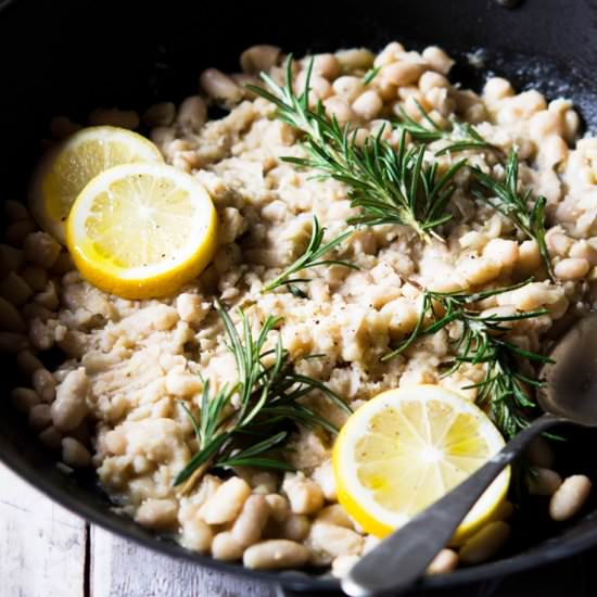 White bean mash - Recipe photo by Inside the rustic kitchen