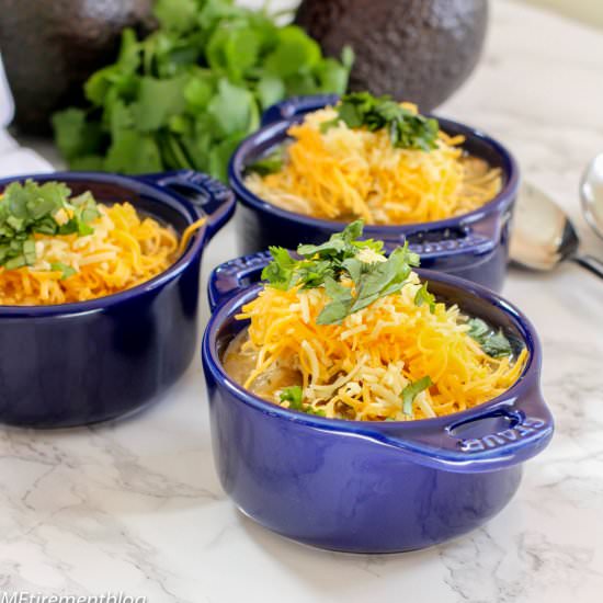 Instant Pot White Chicken Chili - Recipe photo by Metirementblog