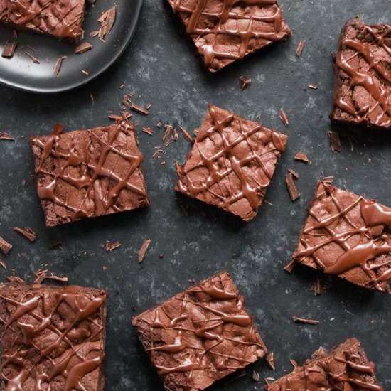 Bowl-lickin' Mocha Vegan Brownies - Recipe photo by craveveggies